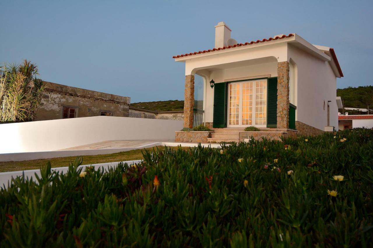 Villa Over The Ocean In Magoito-Sintra Luaran gambar