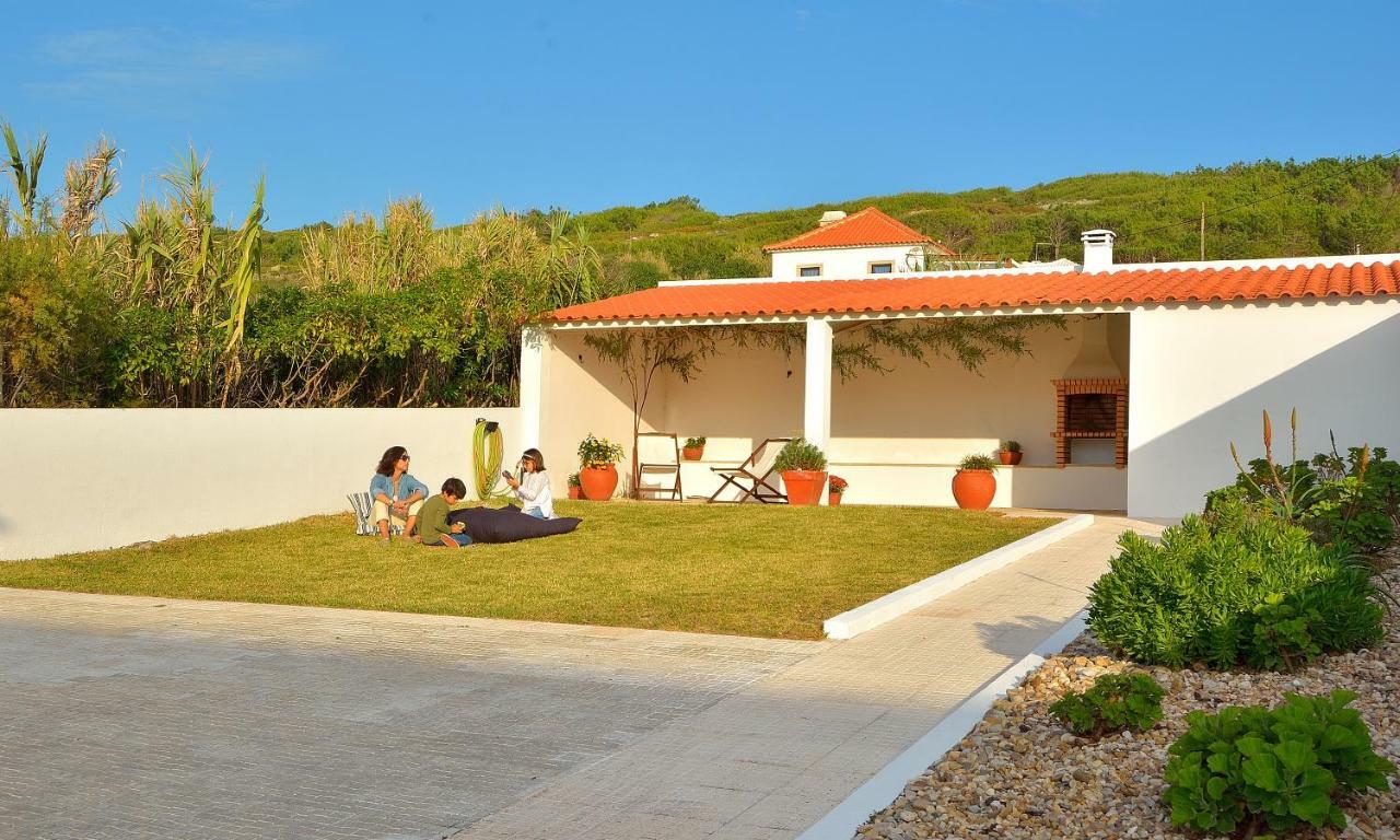 Villa Over The Ocean In Magoito-Sintra Luaran gambar